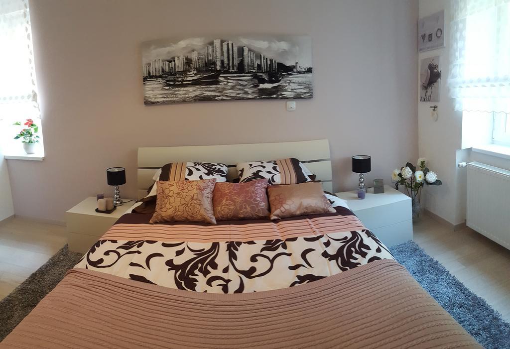 Apartman Stoosova Deluxe Загреб Екстериор снимка